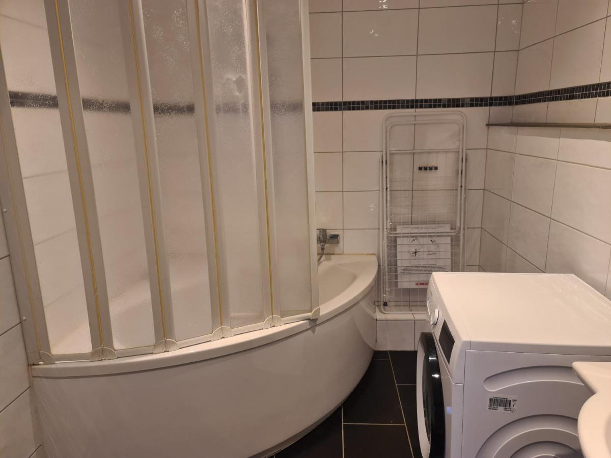 Gss18 1-Og Moeblierte Wohnung In Oebisfelde Exteriér fotografie