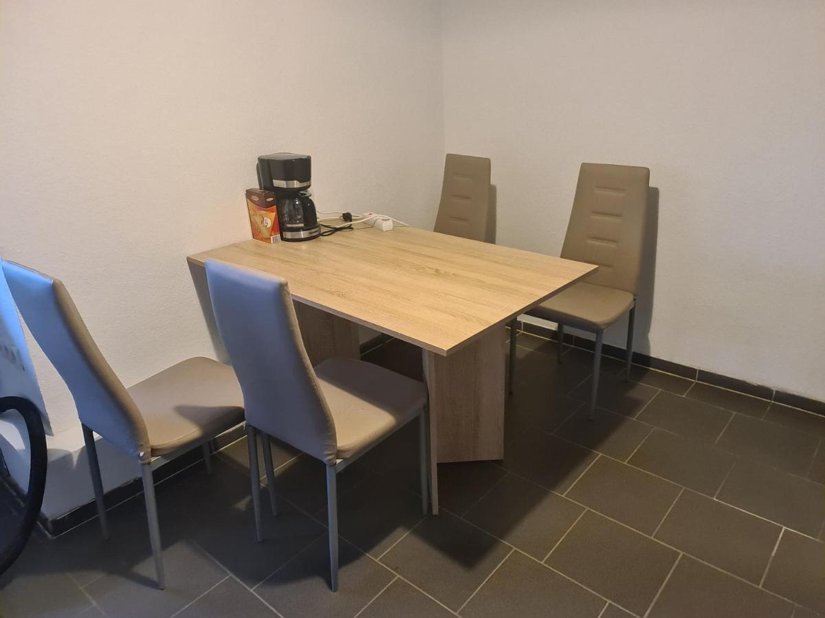 Gss18 1-Og Moeblierte Wohnung In Oebisfelde Exteriér fotografie